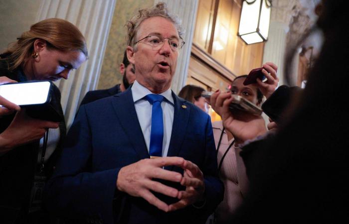 غابارد:
      أهداف
      أميركا
      في
      إيران
      تختلف
      عن
      أهداف
      إسرائيل