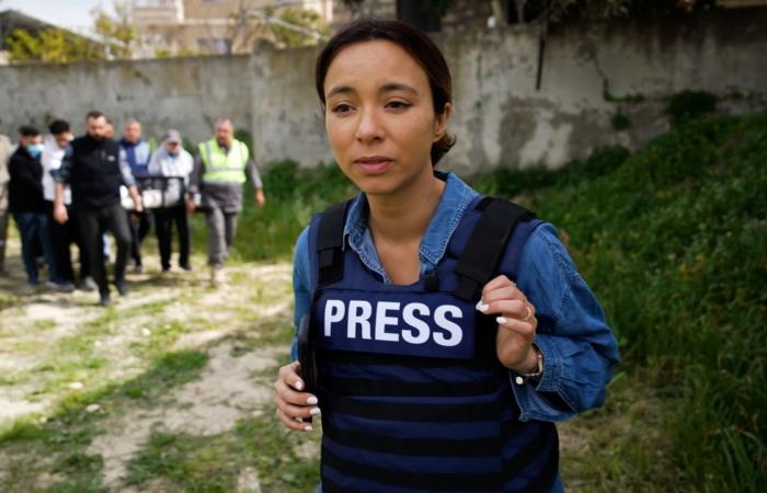 كاميرا CNN بموقع ضربةٍ مميتة في جنوب لبنان.. حيث علق الأطفال وسط تبادل إطلاق النار