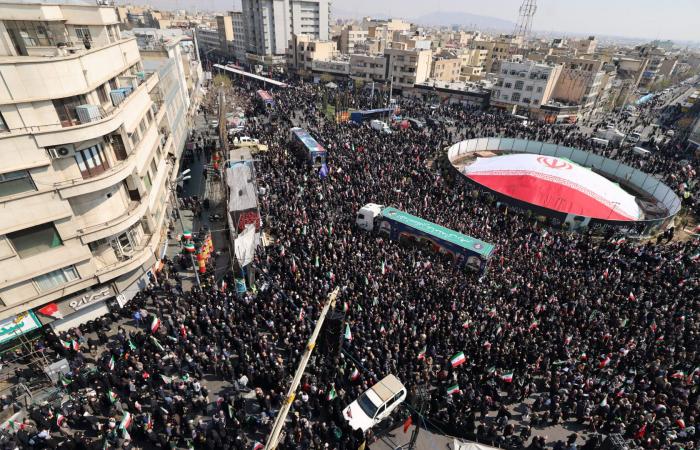 إيران لم تُعلن عن أسماء بدلاء للمسؤولين القتلى وخبراء يوضحون السبب