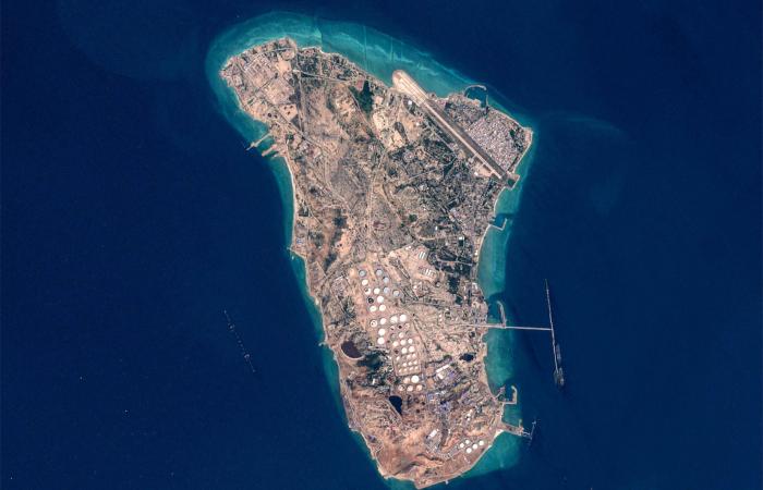 قاليباف…
      جنرال
      «الحرس»
      البارع
      في
      فن
      إعادة
      التموضع