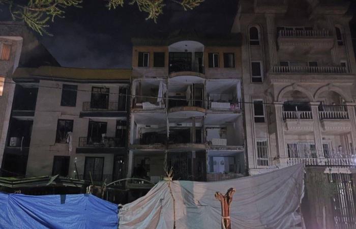 أميركا
      تقترب
      من
      أهدافها
      في
      إيران…
      وإسرائيل
      توسع
      الهجمات