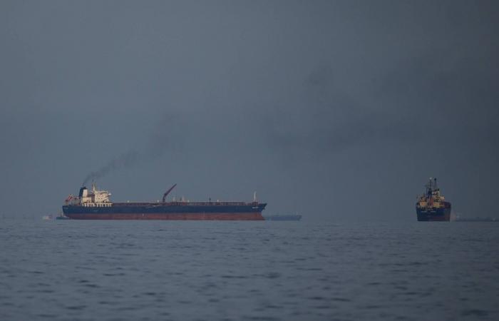 إسرائيل
      تحذر
      من
      «انتصار
      إيراني»
      إذا
      أوقف
      ترمب
      الحرب