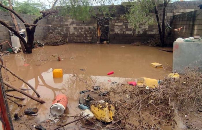 الحوثيون
      يوسّعون
      القمع
      ضد
      المراكز
      الدينية
      المختلفة
      مذهبياً