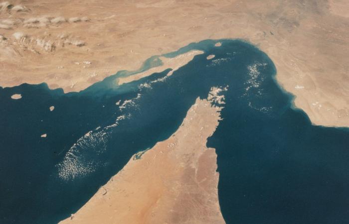 ما هي الجزر الصغيرة في الخليج التي قد تكون هدفًا لهجمات ترامب؟