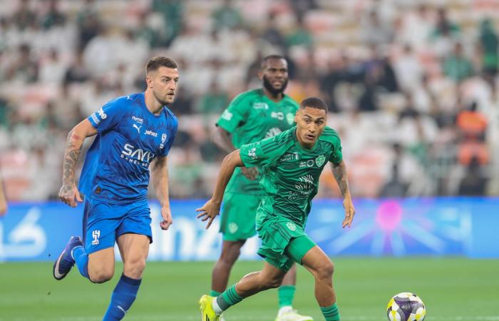 دوري
      النخبة
      الآسيوي:
      عبد
      الغني
      يشارك
      في
      سحب
      قرعة
      الأدوار
      الإقصائية
      الأربعاء