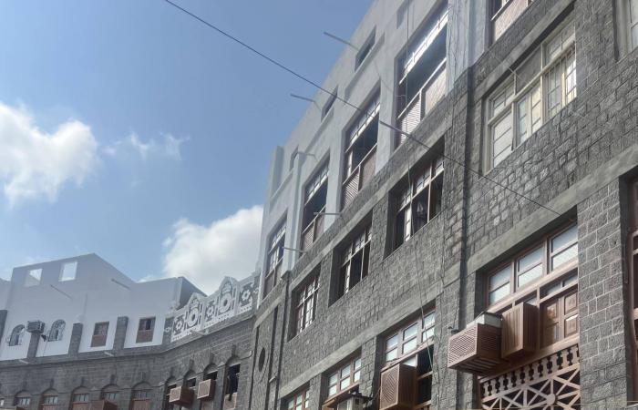 مشروع
      دولي
      يعيد
      الخدمات
      ويعزز
      صمود
      المدن
      اليمنية