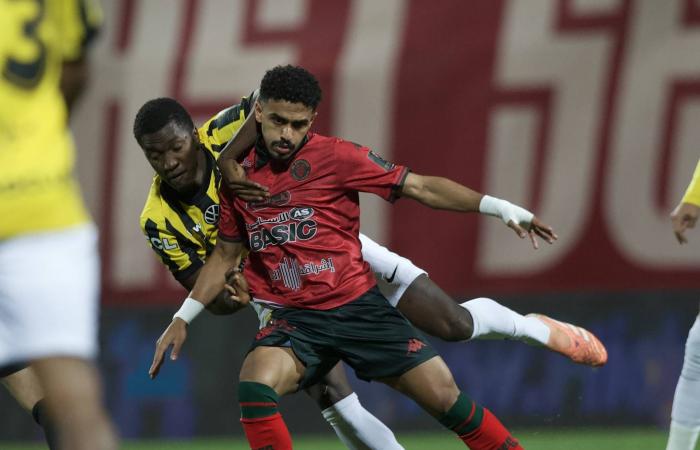 هل
      يلحق
      الخلود
      بالقائمة
      الذهبية
      لأبطال
      كأس
      الملك؟