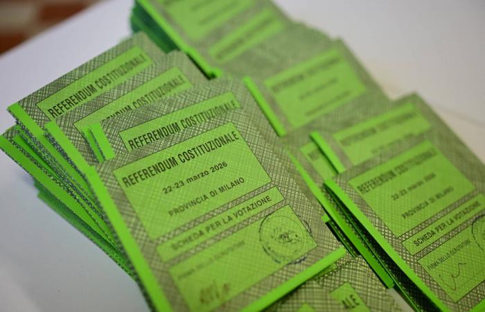 إيطاليا
      تجري
      استفتاء
      على
      خطة
      ميلوني
      لإصلاح
      النظام
      القضائي