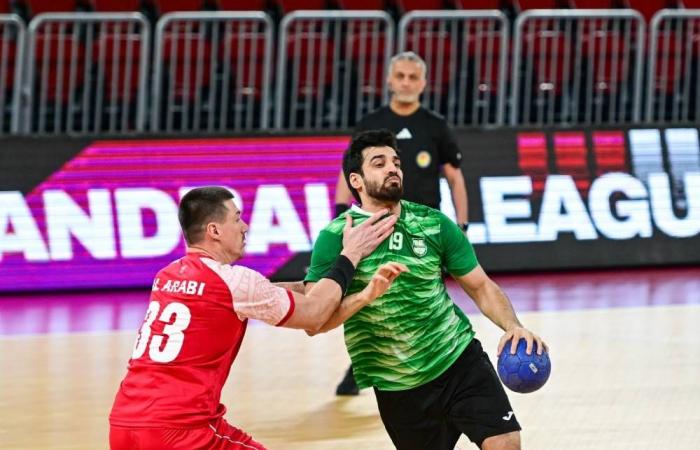 العربي يقترب من التتويج بدوري اليد