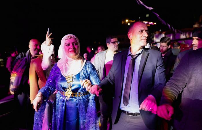 السوداني
      يقطع
      الحوار
      مع
      الفصائل
      المسلحة