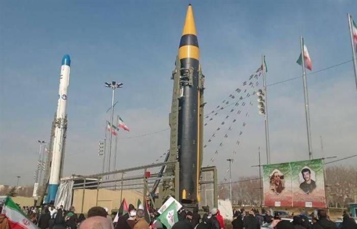 هل
      دخل
      البرنامج
      الصاروخي
      الإيراني
      عتبة
      المدى
      العابر
      للقارات؟