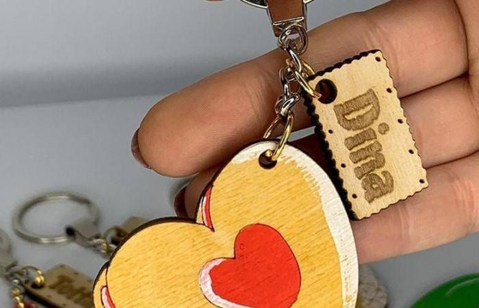 نهاية
      سينمائية
      لأسطورة
      آل
      «شيلبي»...
      هل
      يسلّم
      «تومي»
      الشعلة
      لابنه؟