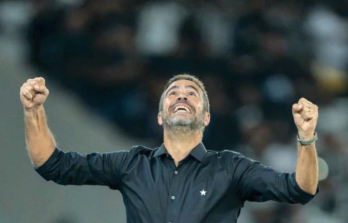 الريان يوجه الشكر للمدرب أرتور جورج