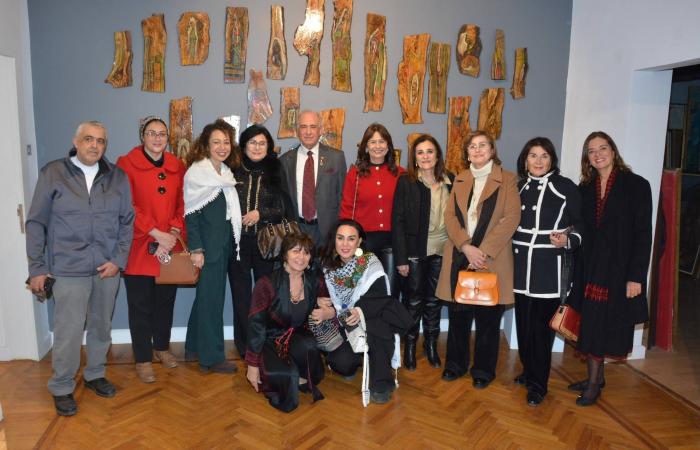 لوحة
      هزّت
      المجتمع
      الألماني
      تعود
      أخيراً
      إلى
      برلين