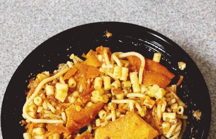 سلطات
      طرابلس
      تسارع
      لاحتواء
      تداعيات
      ناقلة
      الغاز
      الروسية
      المنكوبة