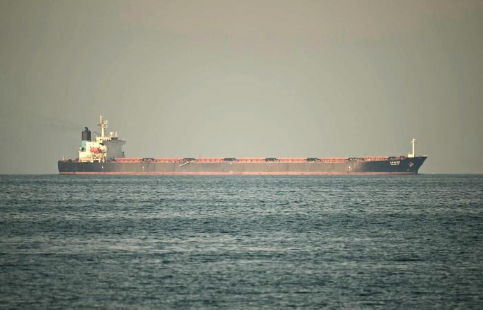 إيران: لسنا بحاجة لزرع ألغام لنؤكد سيطرتنا على مضيق هرمز