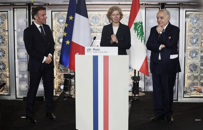 بري:
      نأمل
      باتفاق
      يوقف
      الحرب
      علينا