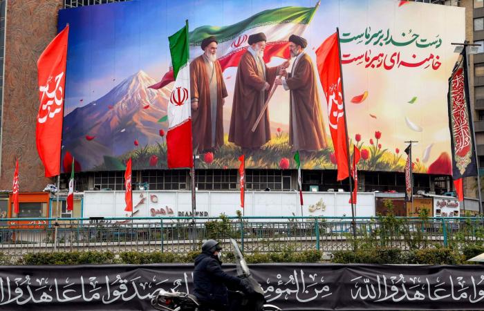 بعد تصريحات ترامب.. مستشار مرشد إيران يضع "شرطًا" لإنهاء الحرب