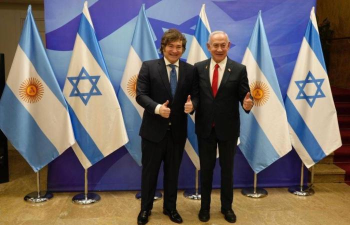 مقتل
      66
      على
      الأقل
      بحادث
      تحطم
      طائرة
      عسكرية
      في
      كولومبيا