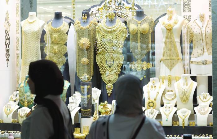 «هدنة
      الخمسة
      أيام»...
      الأسواق
      العالمية
      تستعيد
      توازنها
      وتعكس
      مسارها