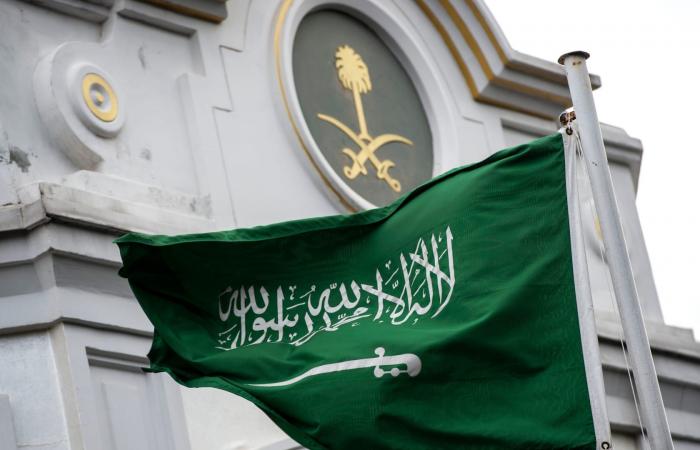 مصدر لـCNN: السعودية تريد إضعاف قدرات إيران الصاروخية قبل انتهاء الحرب