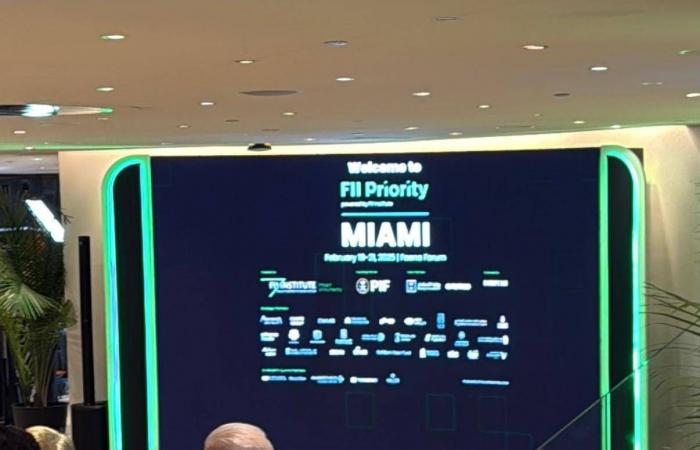 ميامي
      تستضيف
      قمة
      «مستقبل
      الاستثمار»
      غداً
      وتناقش
      تأثير
      رأس
      المال
      في
      التحولات
      العالمية