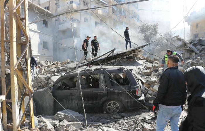 «حزب
      الله»
      يدعو
      السلطات
      اللبنانية
      إلى
      «التراجع
      الفوري»
      عن
      سحب
      اعتماد
      سفير
      إيران