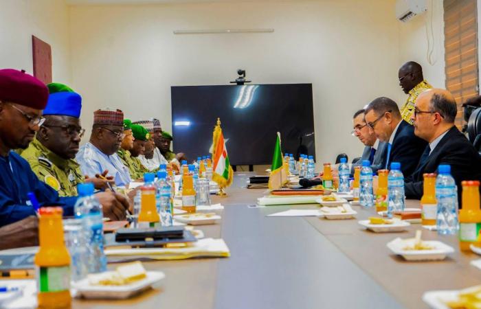 «الدعم
      السريع»
      تسيطر
      على
      مدينة
      الكرمك
      قرب
      حدود
      إثيوبيا