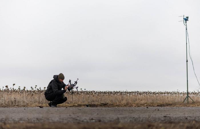 زيلينسكي
      يستعد
      لاستمرار
      الحرب
      ثلاث
      سنوات
      إضافية