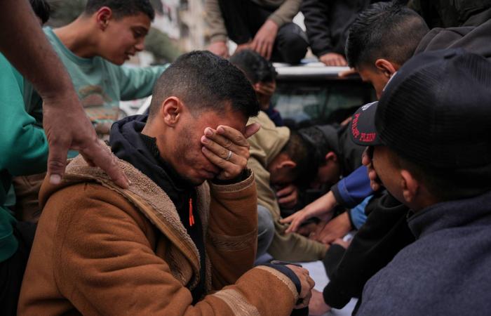 «اغتيالات
      وأجهزة
      تجسس
      تنفجر
      ذاتياً»...
      كيف
      تتحرك
      إسرائيل
      في
      مناطق
      «حماس»؟