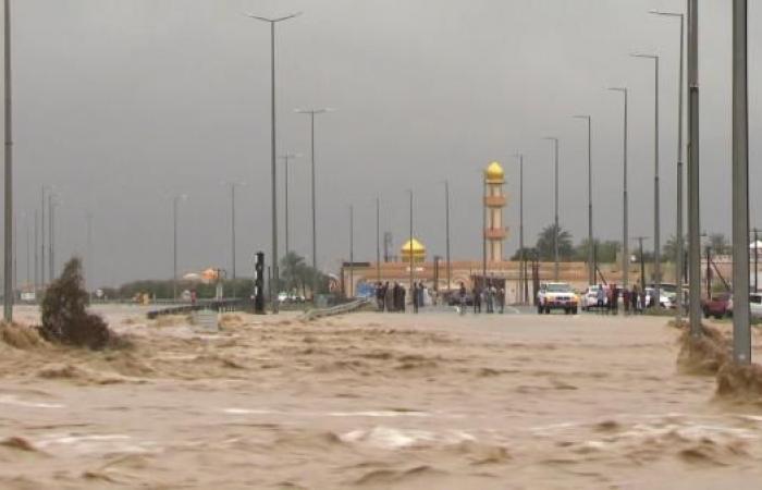 الطيران المدني العمانية تعلق على شائعة وجود أمطار تاريخية في سلطنة عمان والخليج