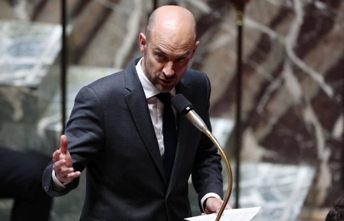 مساعي
      باريس
      لمساعدة
      لبنان
      تواجه
      تصلباً
      إسرائيلياً