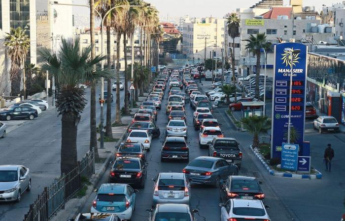 الأردن: ترقّب لرفع محتمل لأسعار المحروقات.. هذا ما يتوقعه خبراء وبرلمانيون