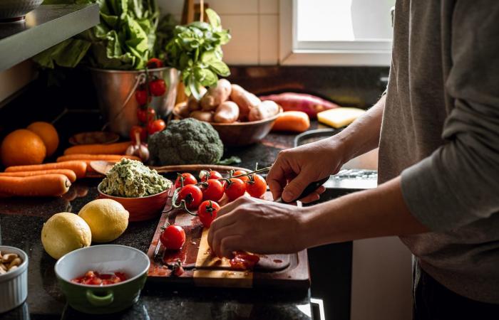 طريقة للتحفيز أم صرامة مبالغ فيها؟ خبراء يحذرون من تحدٍ صحي جدلي يستمر 75 يومًا