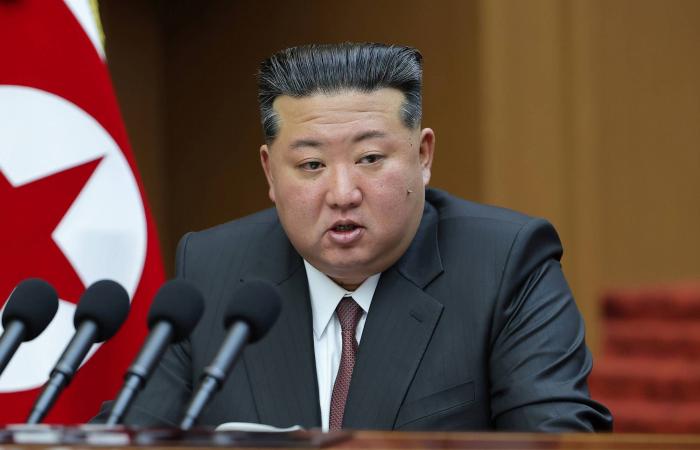 استحمام
      مرة
      بالسنة
      ومعاناة
      «تفوق
      الماشية»...
      ظروف
      قاسية
      لعمال
      كوريين
      شماليين
      في
      روسيا