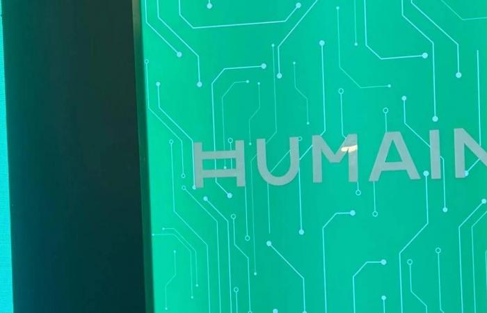 «هيوماين»
      و«Turing»
      تطلقان
      سوقاً
      عالمية
      لوكلاء
      الذكاء
      الاصطناعي
      للمؤسسات