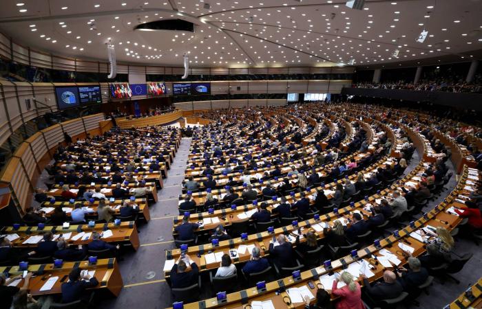 روسيا:
      نأمل
      في
      عقد
      جولة
      محادثات
      جديدة
      مع
      أميركا
      بشأن
      أوكرانيا
      عندما
      تسمح
      الظروف