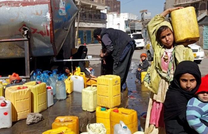 قلق
      يمني
      من
      صدمات
      اقتصادية
      بسبب
      الحرب
      الإقليمية