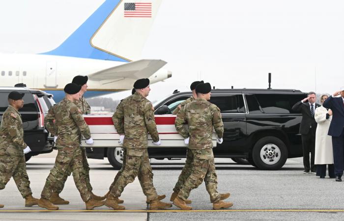 مسؤول في "البنتاغون" يكشف عدد الإصابات بصفوف الجيش الأمريكي في حرب إيران وحالتهم