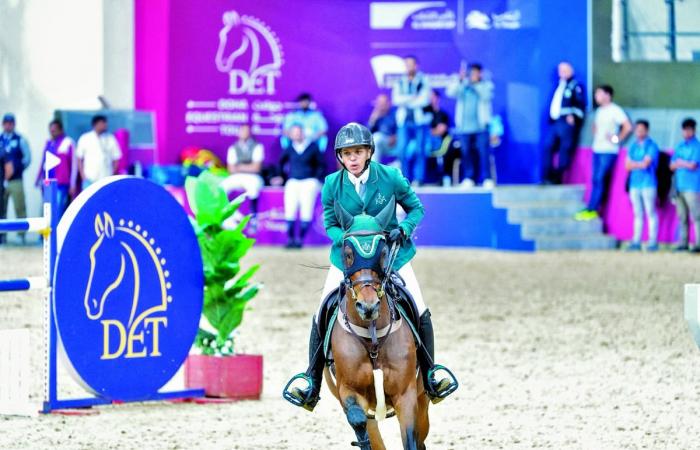 انطلاق كأس الشقب.. تفوق قطري في شوط الخمس نجوم على ارتفاع 140 سم