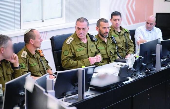 إيران
      تتوعد
      بـ«ثمن
      باهظ»
      بعد
      ضرب
      مواقع
      نووية
      ومصانع
      الصلب