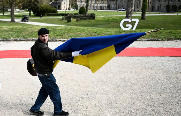 ميرتس:
      الجيش
      الألماني
      يمكن
      أن
      يشارك
      في
      إزالة
      الألغام
      من
      مضيق
      هرمز