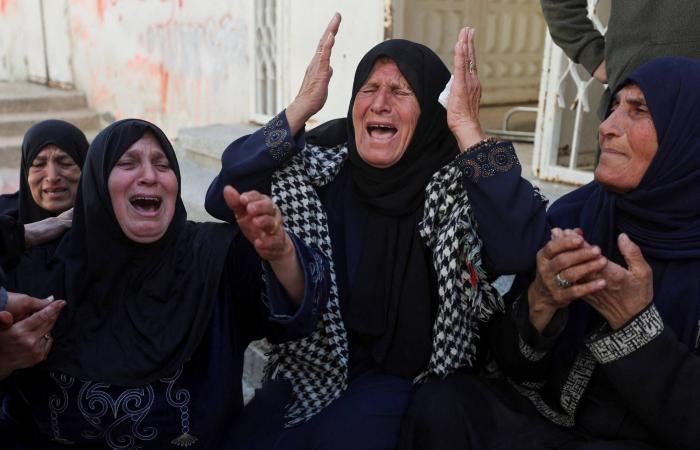 إسرائيل
      و«حزب
      الله»...
      الحرب
      الجديدة
      بأساليب
      مختلفة