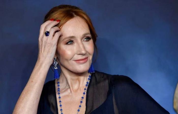 «هاري
      بوتر»
      عائد
      بوجهٍ
      جديد...
      أضخم
      إنتاج
      تلفزيوني
      على
      الإطلاق