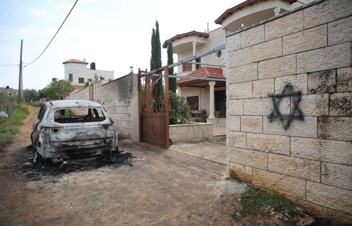 دمشق:
      نفق
      تهريب
      على
      الحدود
      مع
      لبنان...
      وكبتاغون