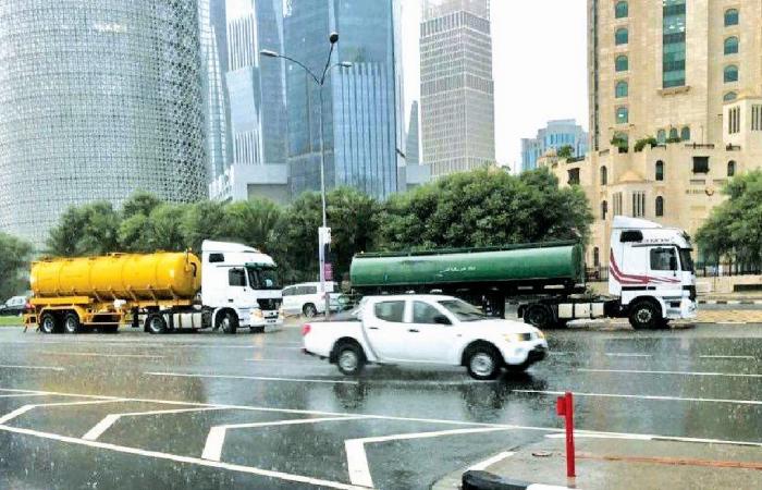 البلدية: سحب مياه الأمطار تم بكفاءة عالية وزمن قياسي