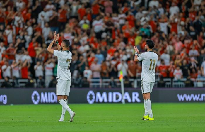 معسكر
      الأخضر
      في
      صربيا:
      شتاء
      قارس
      و«إصابة
      مندش»