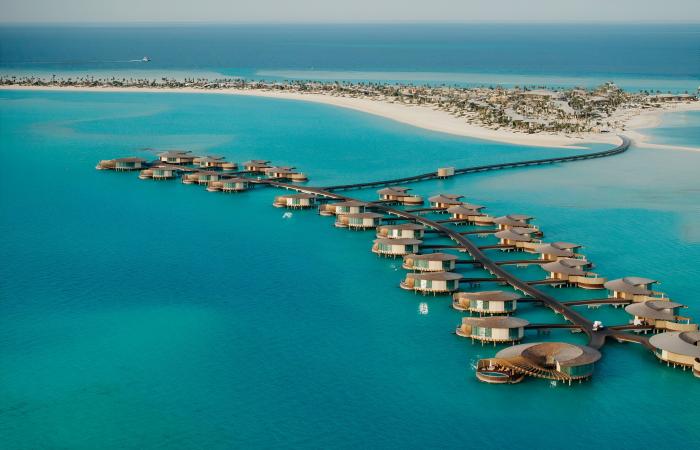 القطاع
      الخاص
      يقود
      قاطرة
      الاستثمار
      السياحي
      في
      السعودية
      بـ58
      مليار
      دولار