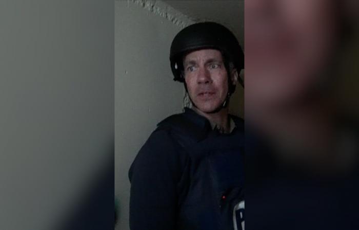 بعد دوي صفارات الإنذار.. شاهد فريق CNN يحتمي بمخبأ قرب حدود إسرائيل ولبنان