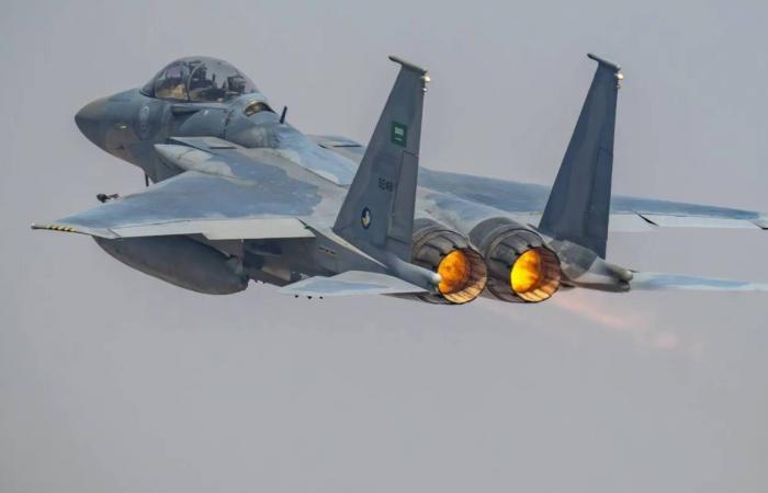 وزير
      الخارجية
      السعودي
      يصل
      إلى
      إسلام
      آباد
      للمشاركة
      في
      الاجتماع
      الوزاري
      الرباعي